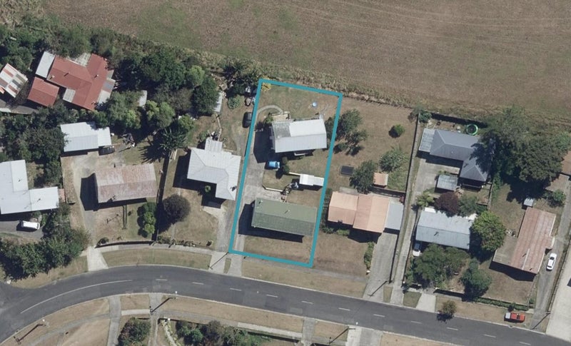 41 McKay Drive, Temple View, Hamilton - Carousel 1
