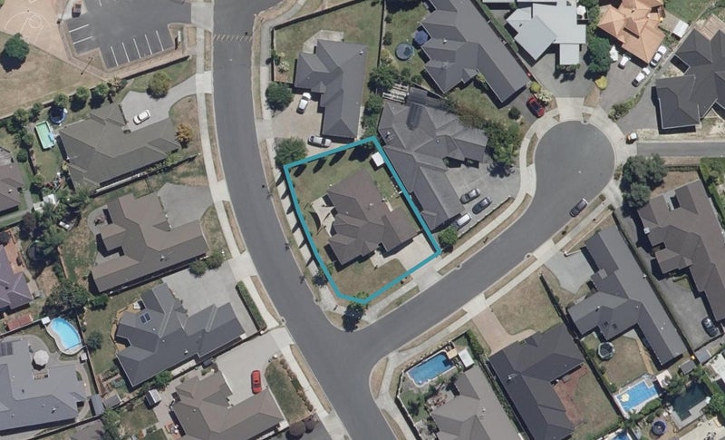 1 Cabernet Close, Rototuna, Hamilton - Carousel 1