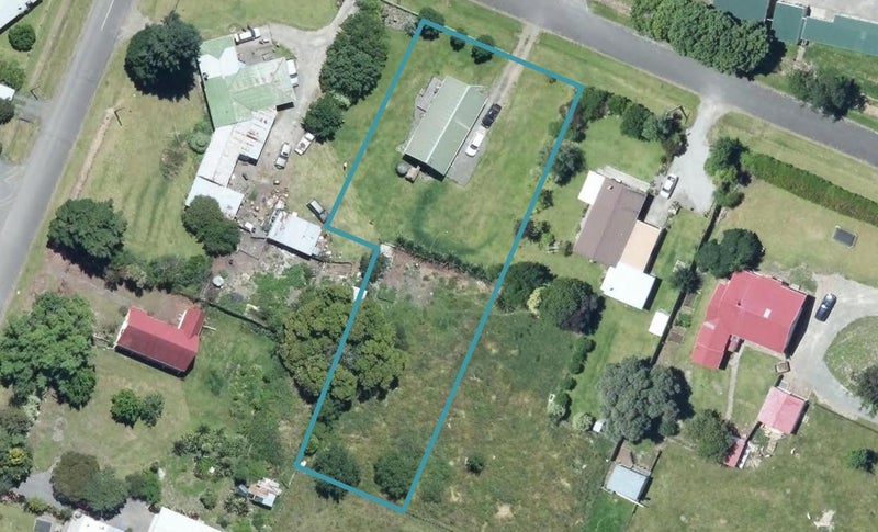 4 Humphries Street, Frasertown, Wairoa - Carousel 1