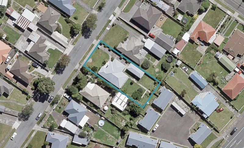 8 Mcdonald Street, Taita, Lower Hutt - Carousel 1