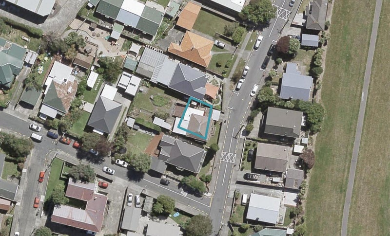 65A Tama Street, Alicetown, Lower Hutt - Carousel 1