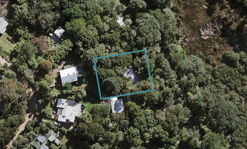 69 Wilma Road, Ostend, Waiheke Island - Carousel 1