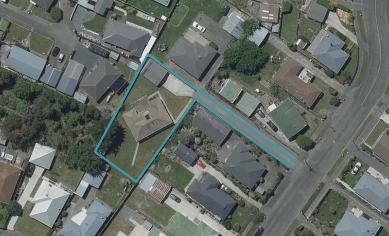 86 Frensham Crescent, Woolston, Christchurch - Carousel 1