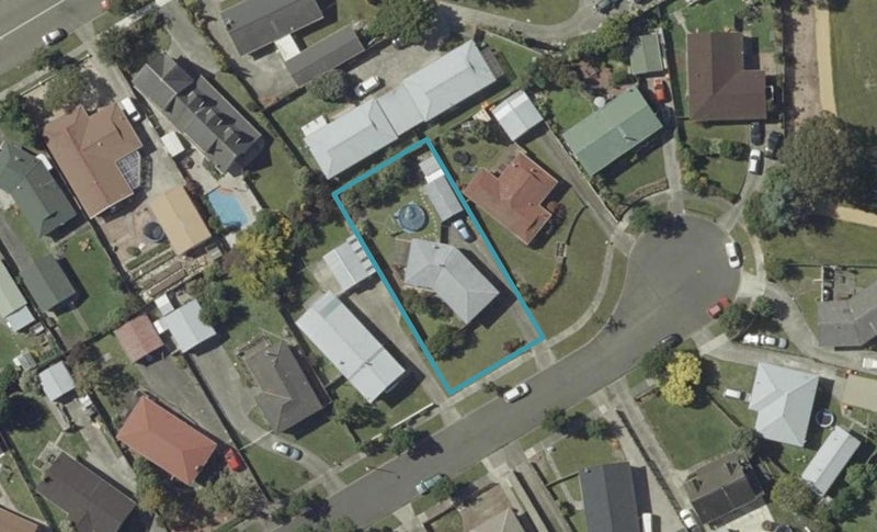 19 Lyndale Place, Kelvin Grove, Palmerston North - Carousel 1