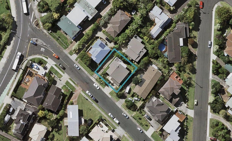 37 Quebec Road, Milford, Auckland - Carousel 1