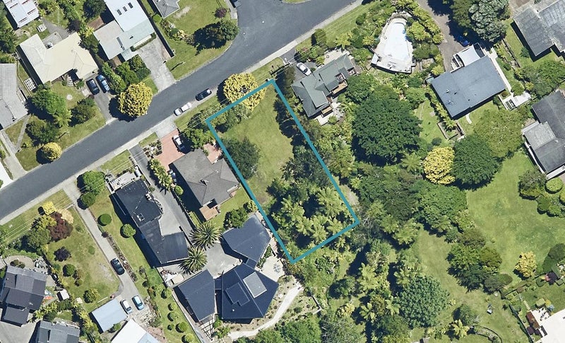 66 Grand Vue Road, Kawaha Point, Rotorua - Carousel 1