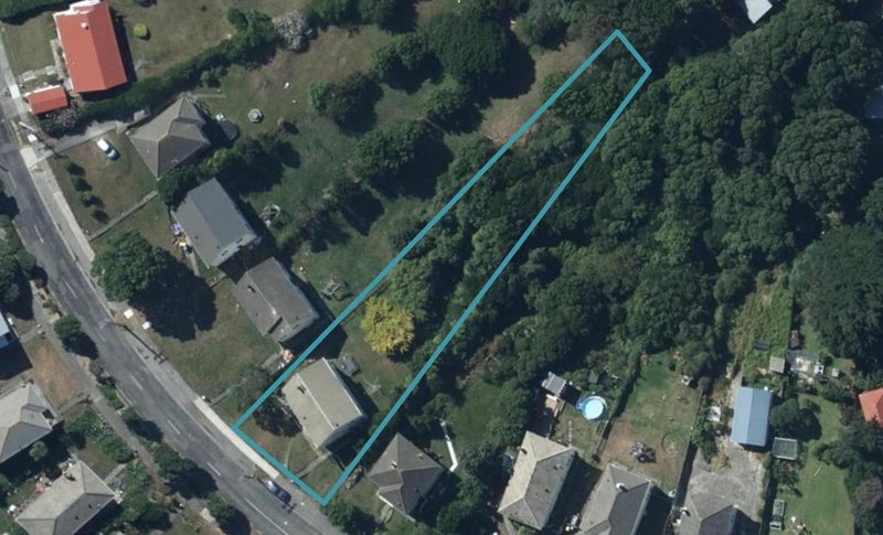 20 Pikarere Street, Titahi Bay, Porirua - Carousel 1