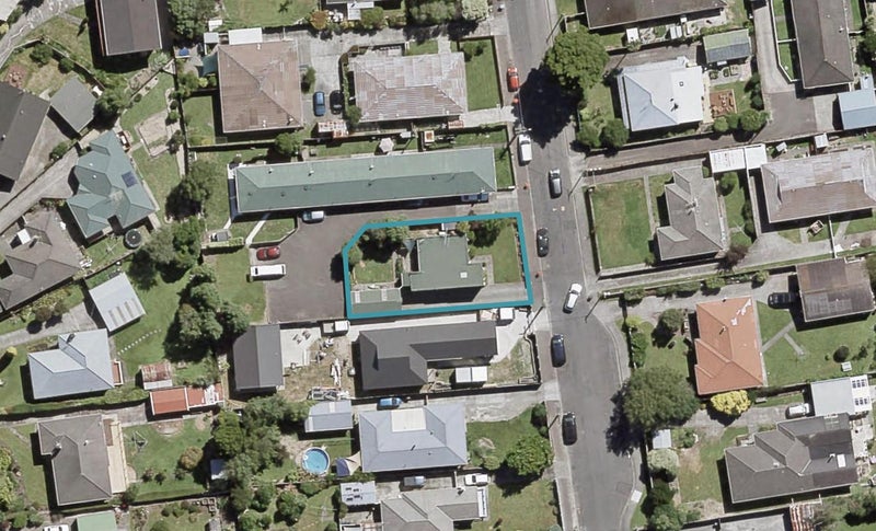 49 Ebdentown Street, Ebdentown, Upper Hutt - Carousel 1
