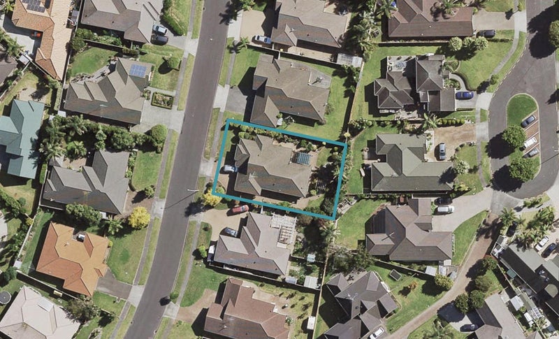 40 Glenross Drive, Wattle Downs, Auckland - Carousel 1