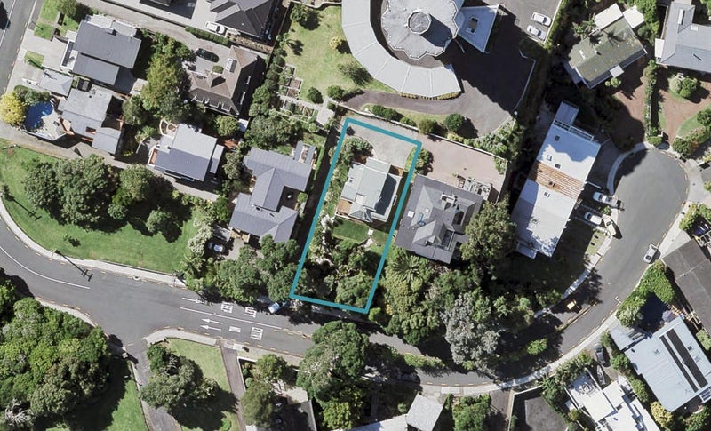 28 Sylvan Park Avenue, Milford, Auckland - Carousel 1
