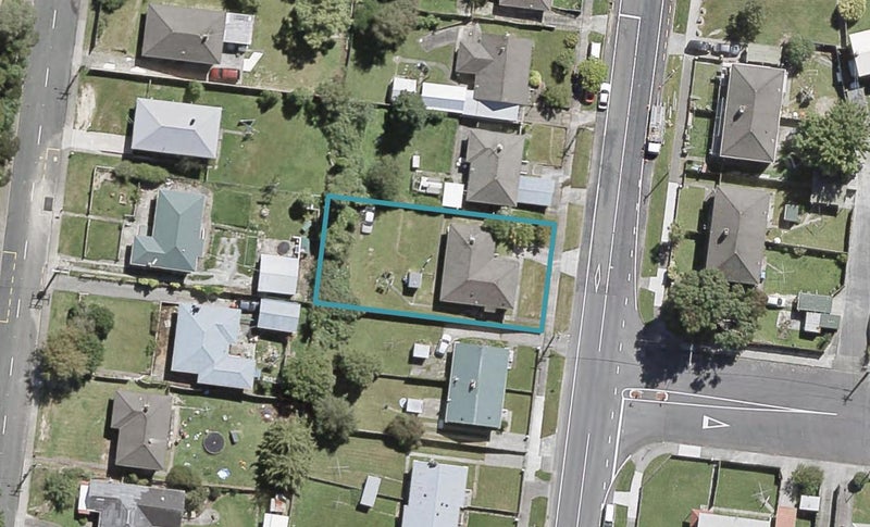 210 George Street, Stokes Valley, Lower Hutt - Carousel 1