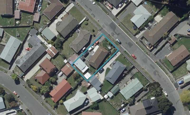 33 Kawau Crescent, Bromley, Christchurch - Carousel 1