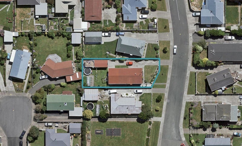 7 Seddon Place, Kingswell, Invercargill - Carousel 1