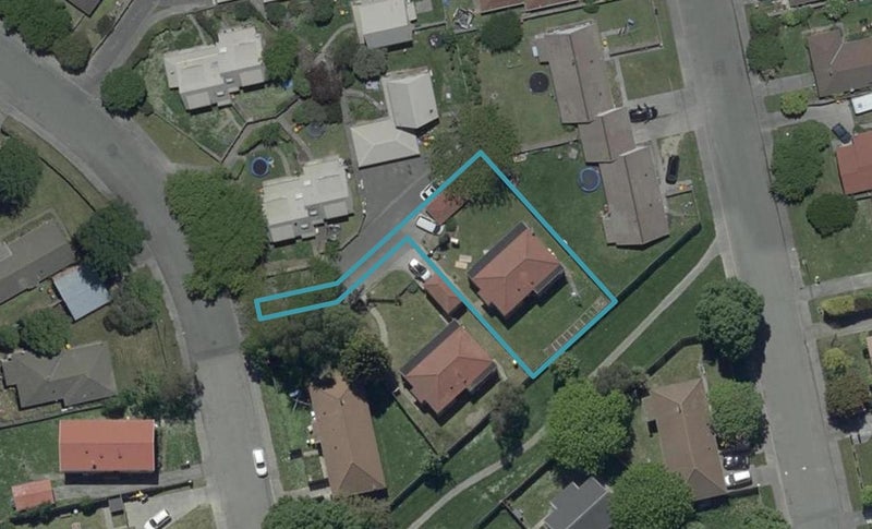 9 Laramie Place, Broomfield, Christchurch - Carousel 1