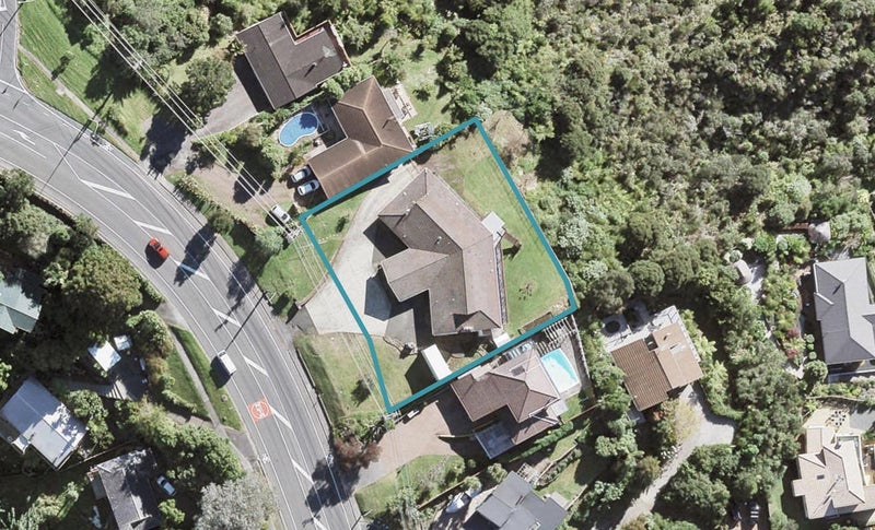 971 East Coast Road, Torbay, Auckland - Carousel 1