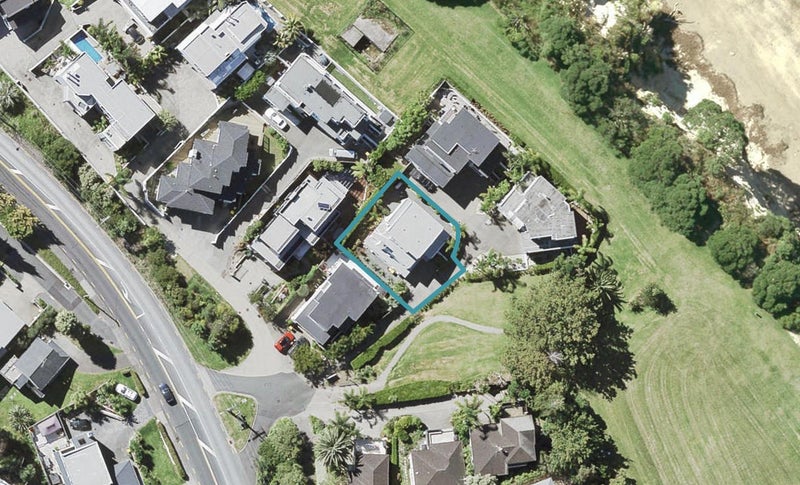 119A Beach Road, Castor Bay, Auckland - Carousel 1