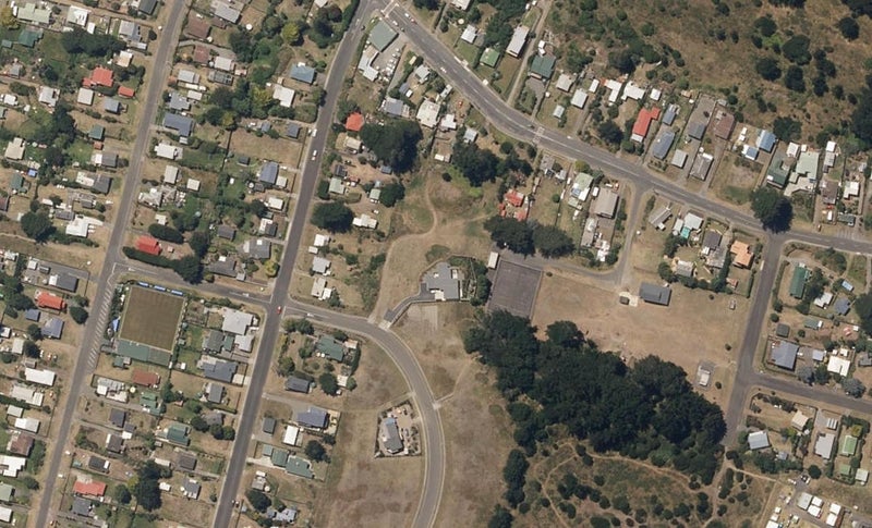 31 Taonui Street, Waitārere Beach, Levin - Carousel 1