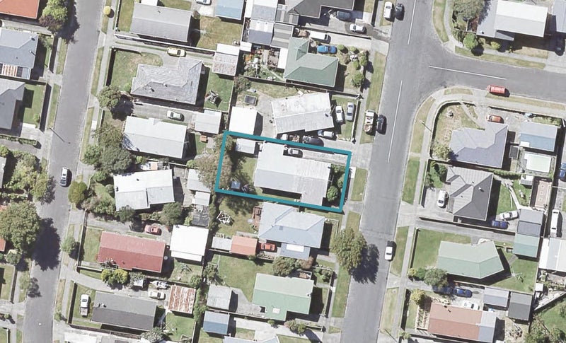 17 Meremere Street, Wainuiomata, Lower Hutt - Carousel 1