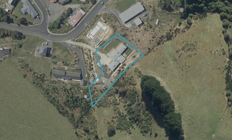 128 Mission Cove, Company Bay, Dunedin - Carousel 1