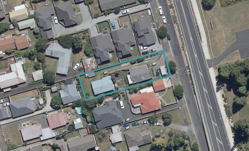 127 Dey Street, Hamilton East, Hamilton - Carousel 1