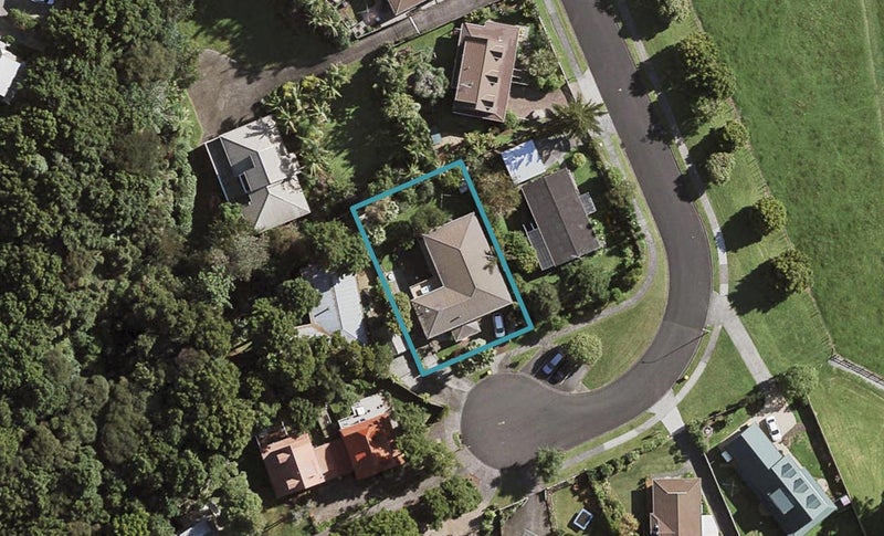 19 Nyssa Place, Totara Heights, Auckland - Carousel 1