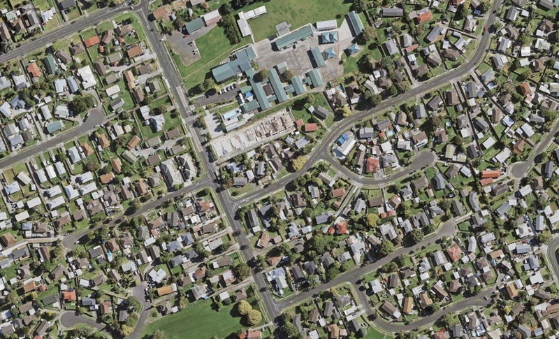 6 Aarts Avenue, Manurewa, Auckland - Carousel 1