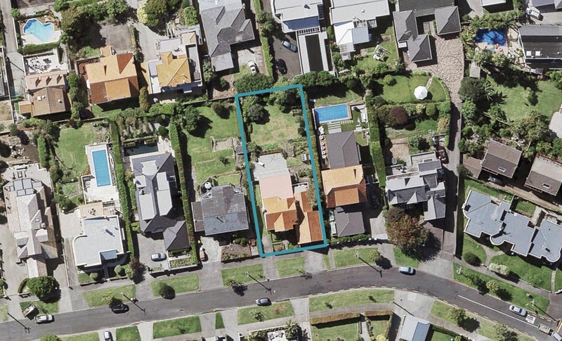 14 Codrington Crescent, Mission Bay, Auckland - Carousel 1