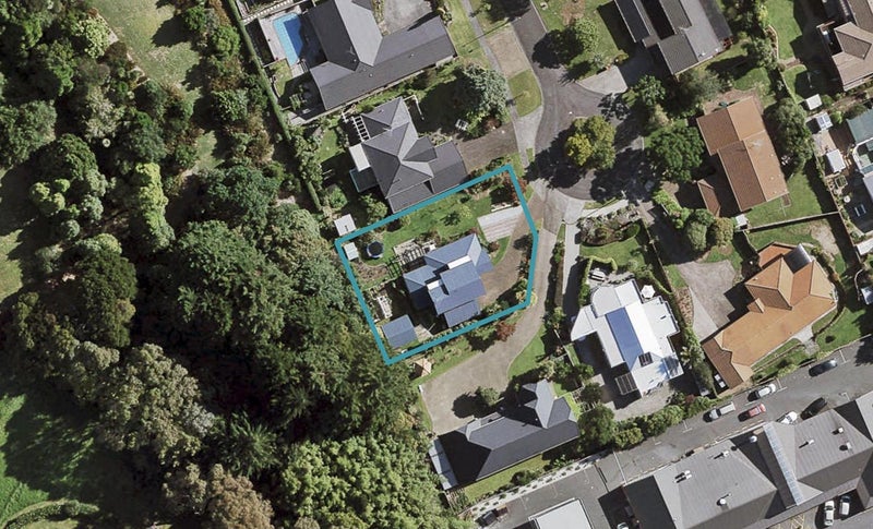 15 Larkspur Court, The Gardens, Auckland - Carousel 1