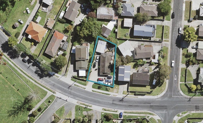 21 Glen Road, Ranui, Auckland - Carousel 1