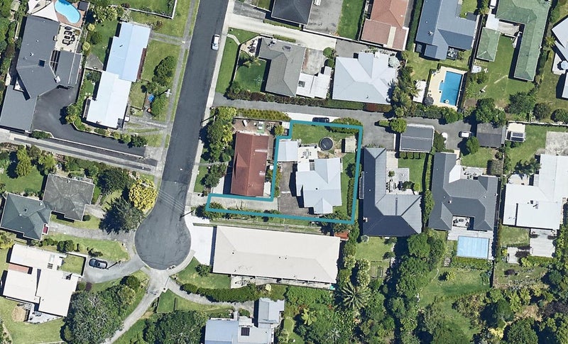 76B Goods Road, Otumoetai, Tauranga - Carousel 1