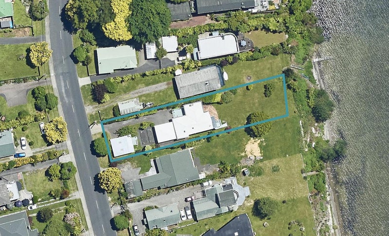 119 Koutu Road, Kawaha Point, Rotorua - Carousel 1