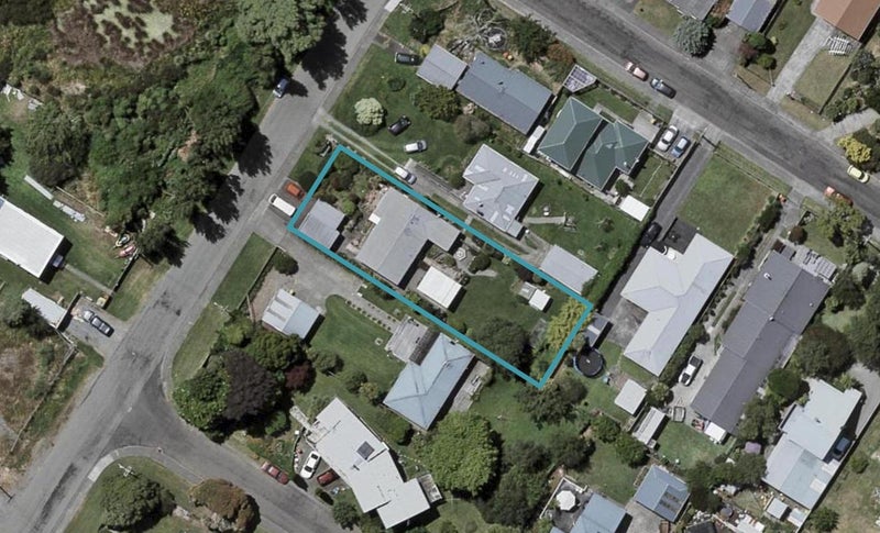 72 Rata Road, Raumati Beach, Paraparaumu - Carousel 1