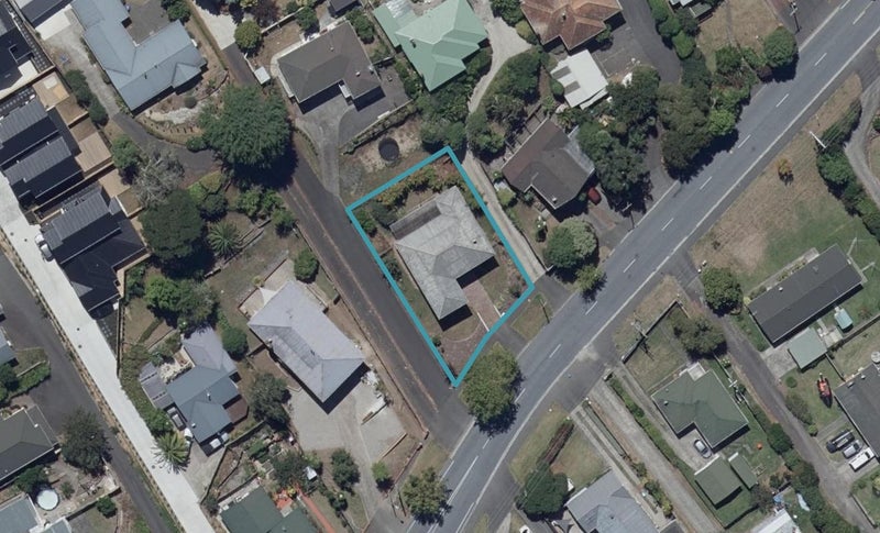 60 Mahoe Street, Melville, Hamilton - Carousel 1