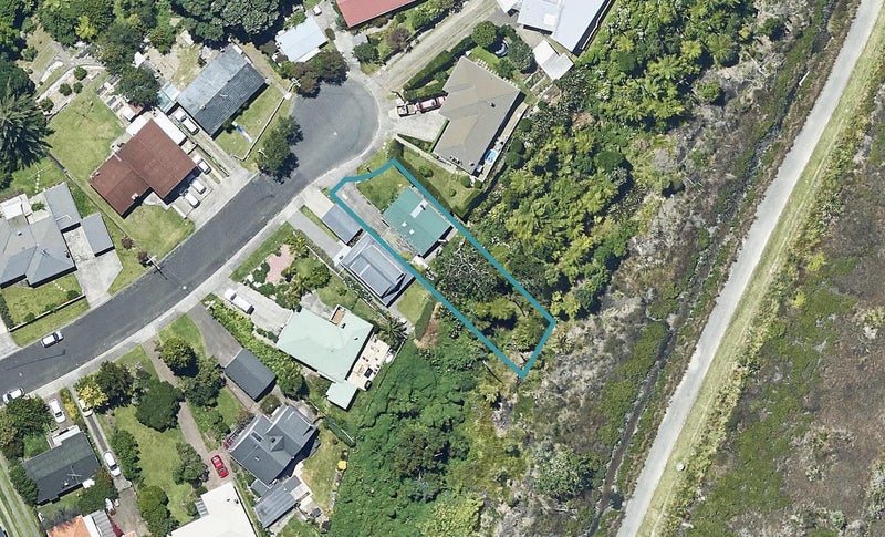 82A Esk Street, Parkvale, Tauranga - Carousel 1