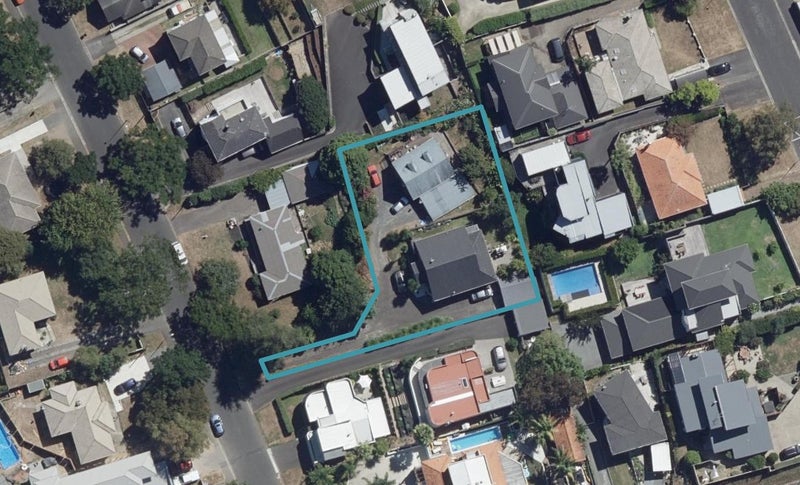 28 Banbury Crescent, Fairfield, Hamilton - Carousel 1