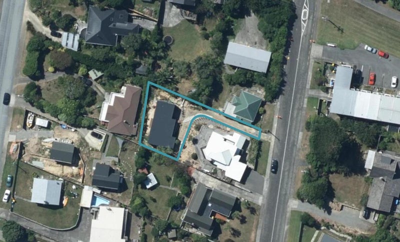 11A Thornley Street, Titahi Bay, Porirua - Carousel 1