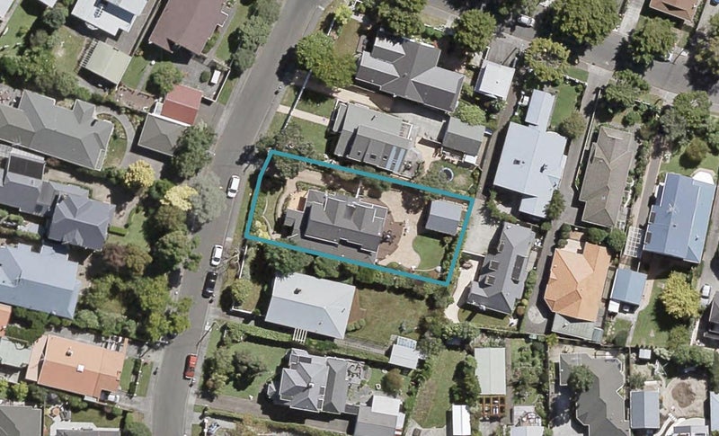 10 Rangiora Street, Woburn, Lower Hutt - Carousel 1