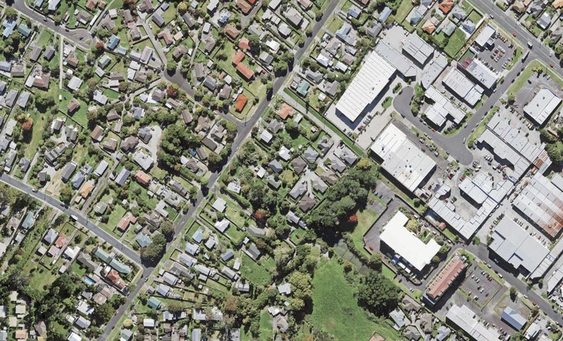 8/39 Brandon Road, Glen Eden, Auckland - Carousel 1