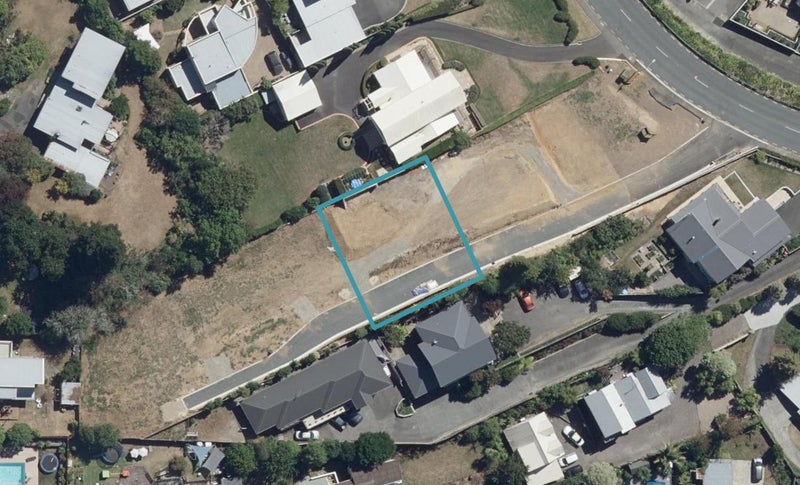 117B Lake Crescent, Hamilton Lake, Hamilton - Carousel 1