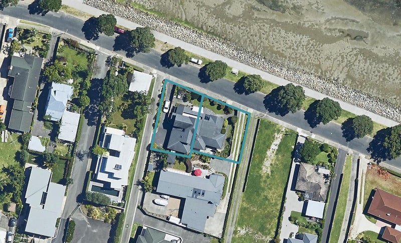 77 Beach Road, Otumoetai, Tauranga - Carousel 1