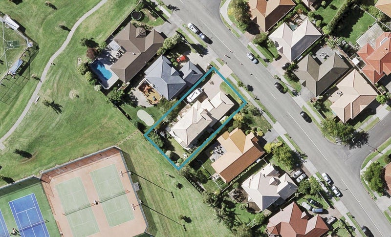 49 Alicia Road, Somerville, Auckland - Carousel 1
