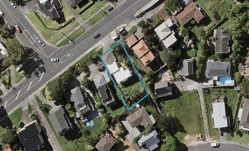 125 Sunset Road, Totara Vale, Auckland - Carousel 1