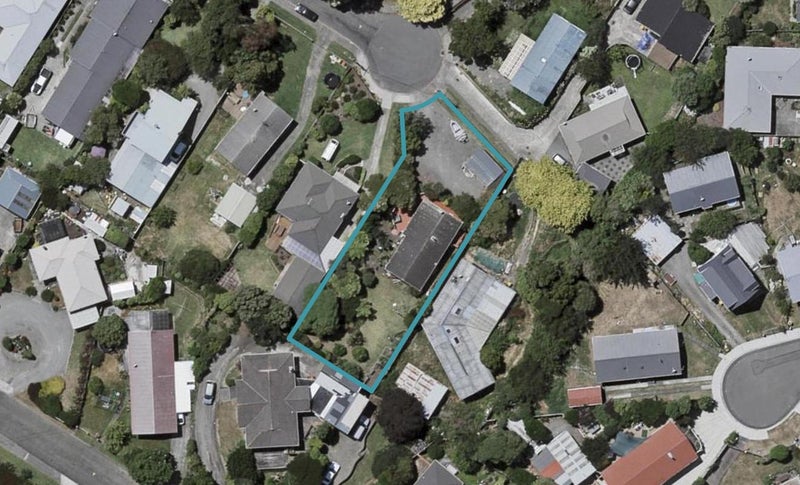 12 Konini Grove, Raumati Beach, Paraparaumu - Carousel 1