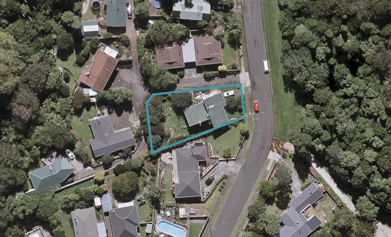 5 Marina Grove, Frankleigh Park, New Plymouth - Carousel 1
