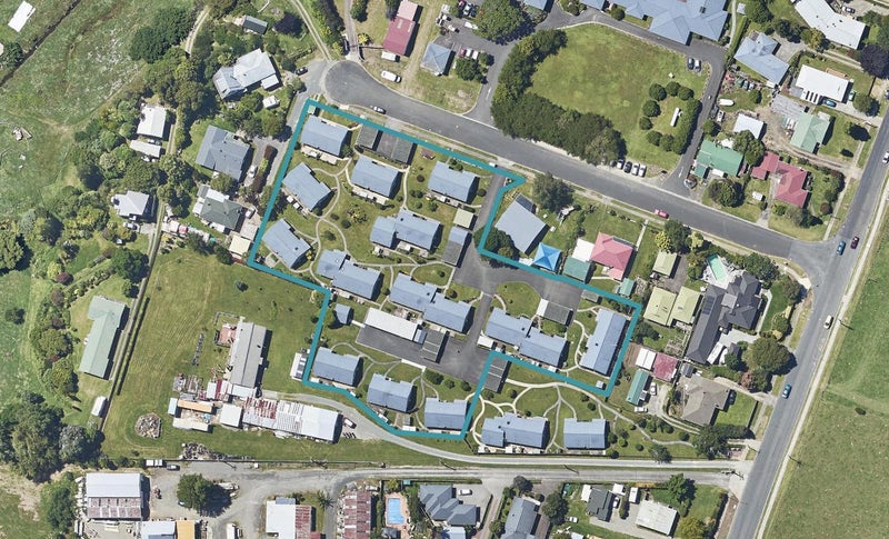 8 Binnie Road, Katikati, Katikati - Carousel 1