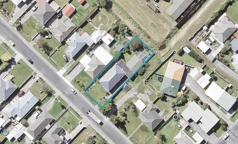 6 Totara Street, Wainuiomata, Lower Hutt - Carousel 1