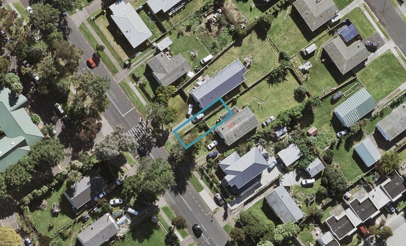 24 Bader Drive, Mangere, Auckland - Carousel 1