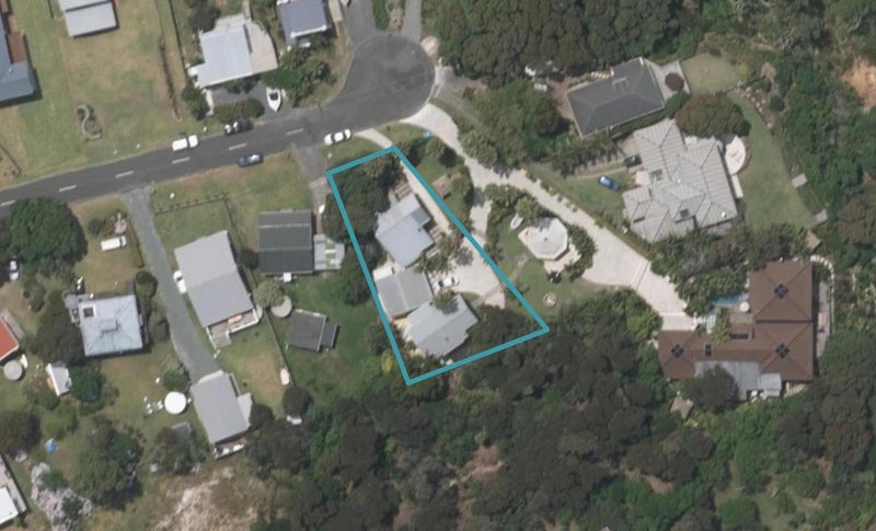 24 Heather Street, Mangawhai Heads, Mangawhai - Carousel 1