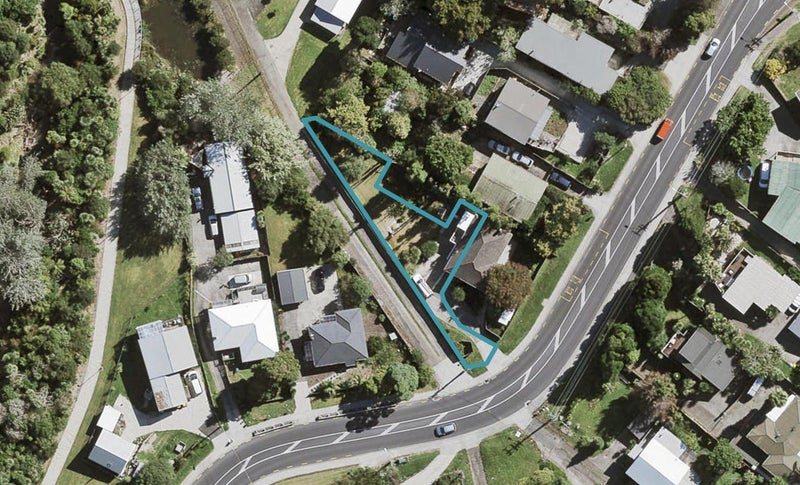 7/11 Seymour Road, Sunnyvale, Auckland - Carousel 1
