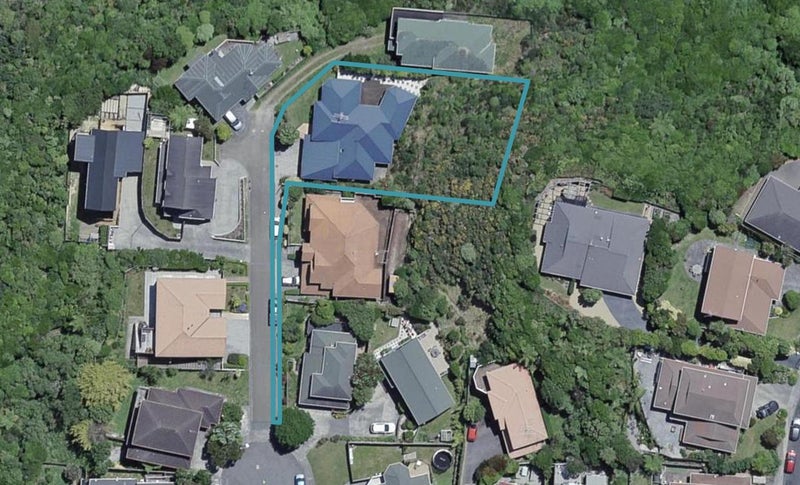 14 Kapil Grove, Khandallah, Wellington - Carousel 1